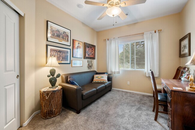 Building Photo - 5529 N Bremont Ct