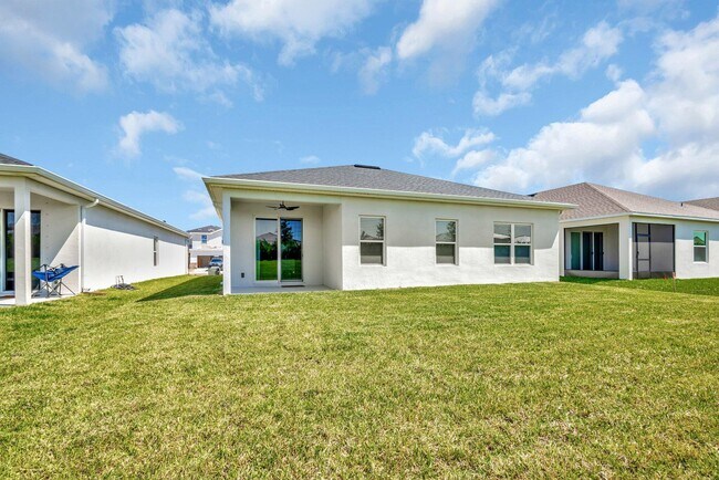 Building Photo - 12639 SW Forli Wy