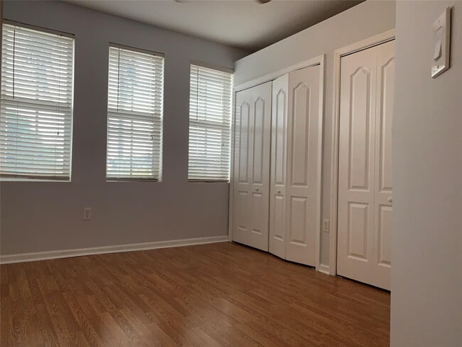 Building Photo - 256 Riverwalk Cir