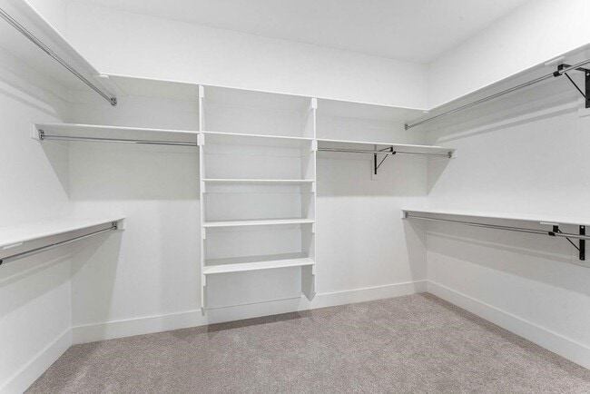 Building Photo - 4110 W Wood St