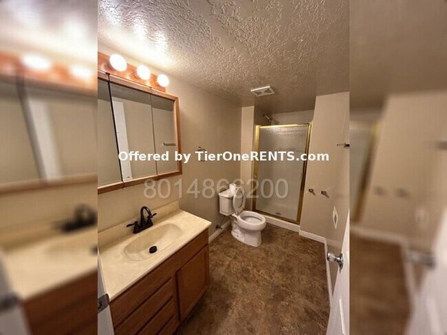 Building Photo - This property offers a NO DEPOSIT option available for qualified renters!