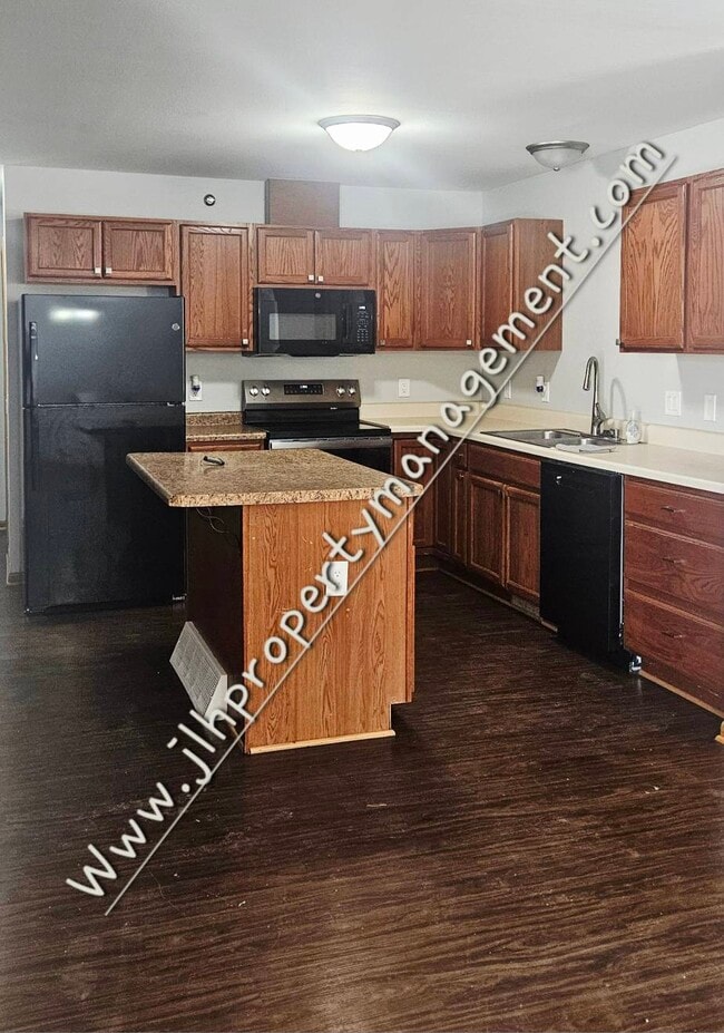 Building Photo - 1774 S Hance Dr