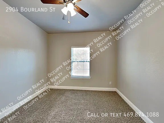 Building Photo - 2904 Bourland St