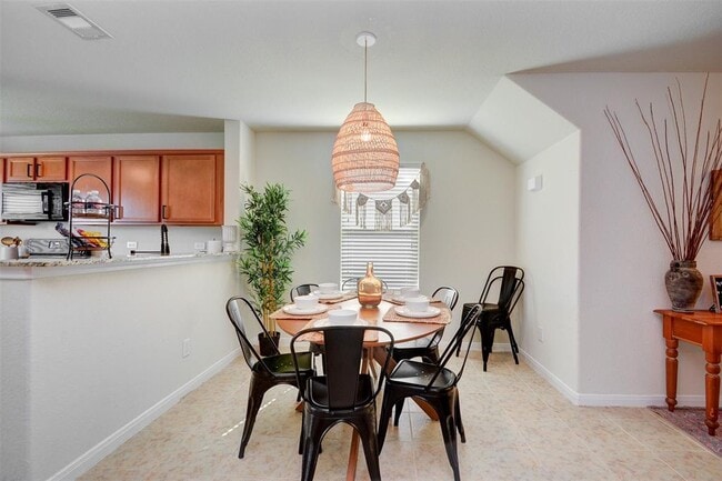 Building Photo - 6807 Alum Rock Ln