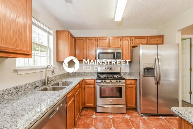 Building Photo - 412 Windstream Dr SW