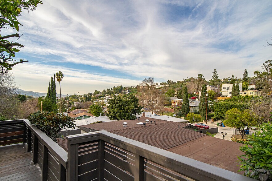 Building Photo - 1818 Wollam St