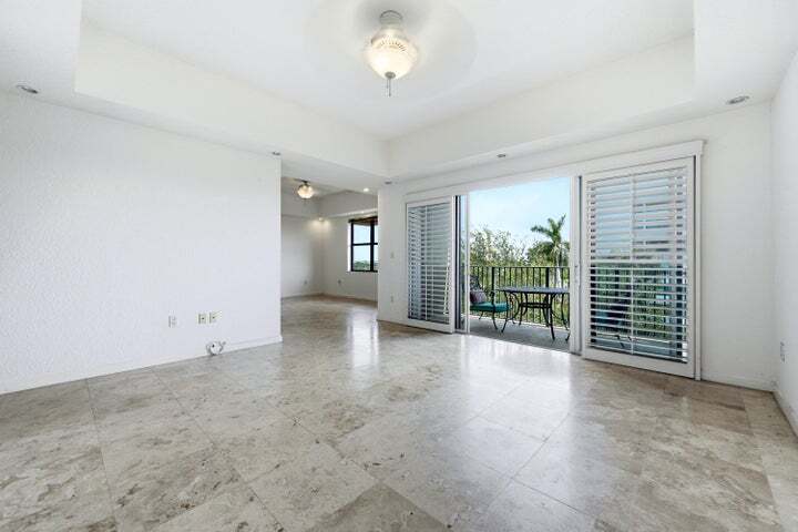 Building Photo - 1640 Presidential Way