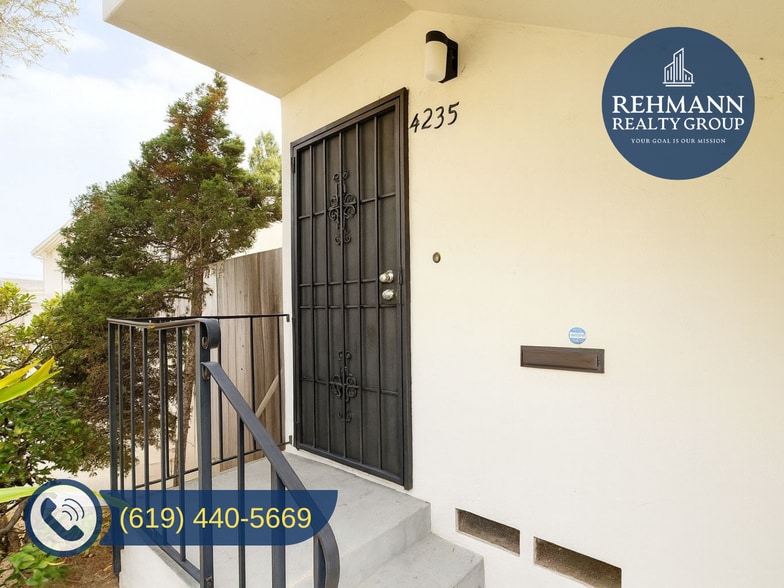 Building Photo - 4235 Kendall St