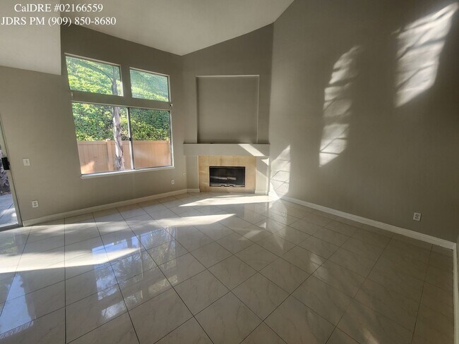 Building Photo - West Covina 3 Bedroom Condo