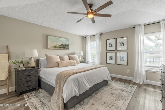 Building Photo - 1587 Shelter Cove Dr