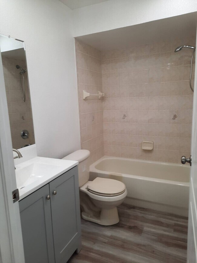 Building Photo - 11239 Blythville Rd