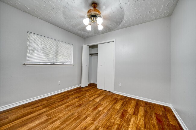 Building Photo - 2014 Powder Mist Ln