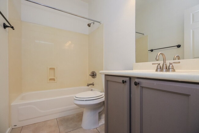 Building Photo - 6629 W Range Mule Dr