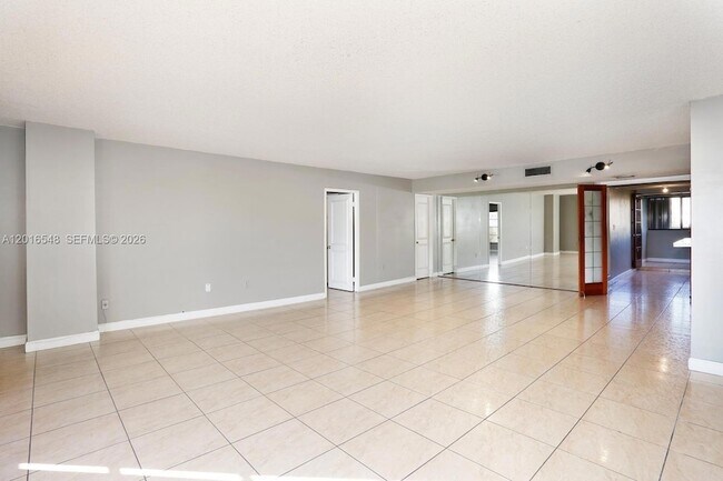Building Photo - 110 Salamanca Ave