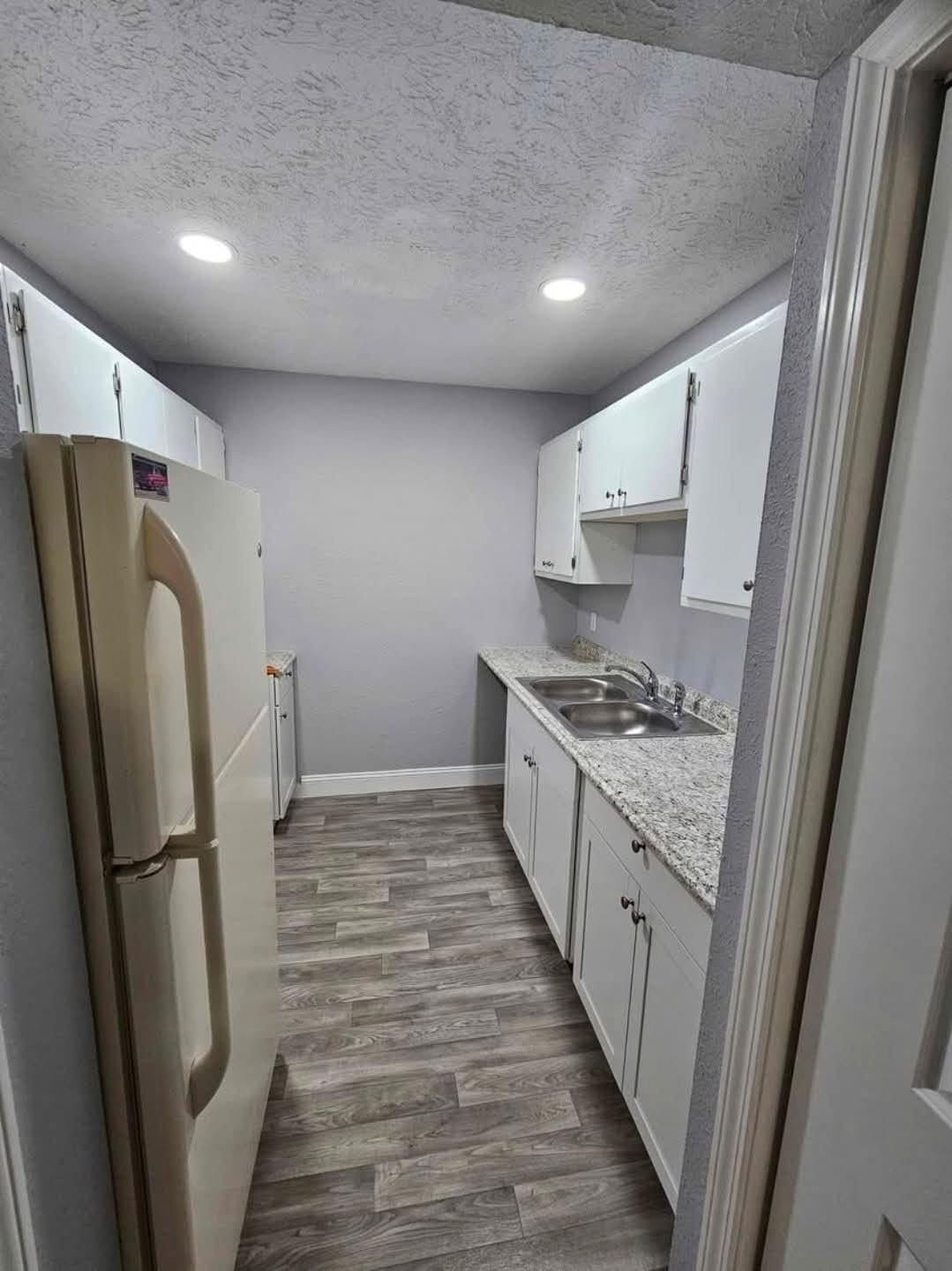 Building Photo - 345 McVey Rd