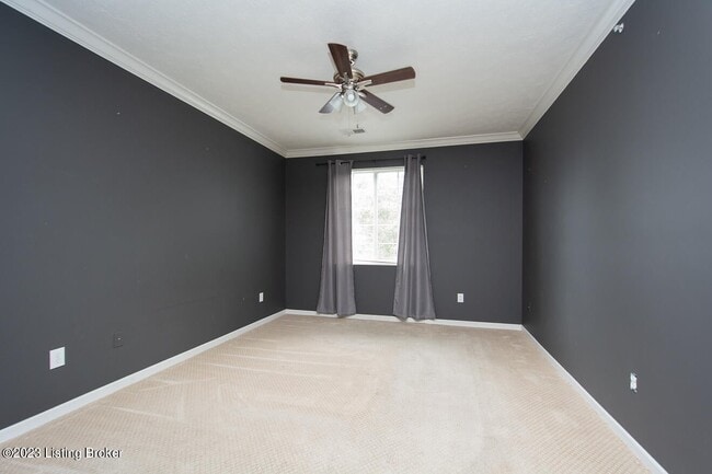 Building Photo - 2704 Bradford Commons Dr