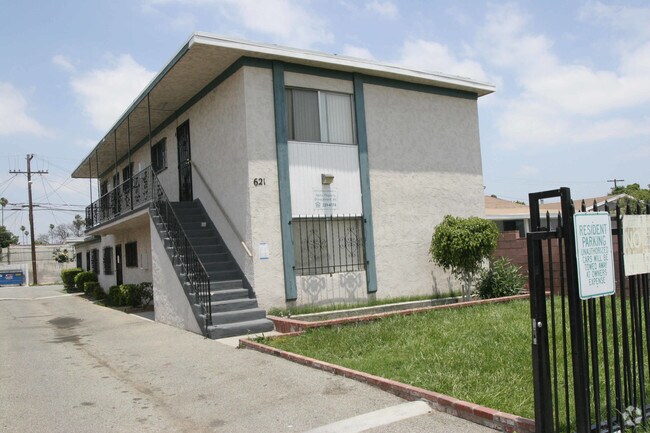 Building Photo - Windward Apartment Project