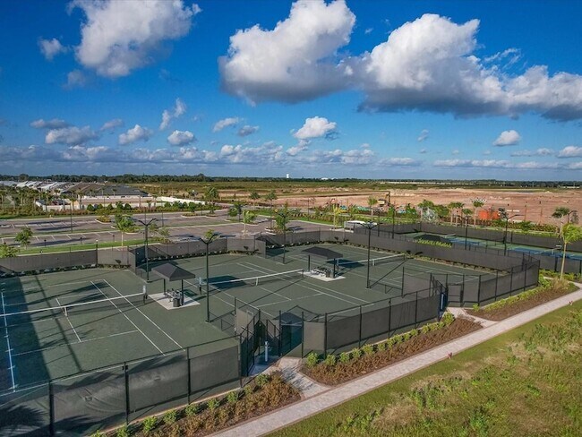 Building Photo - 14804 Orrieto Pl