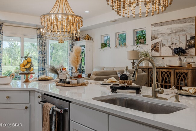 Building Photo - 8400 Dockside Pl