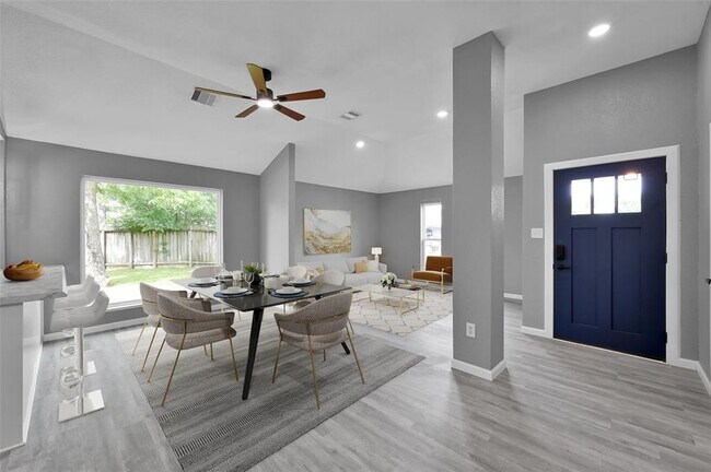 Building Photo - 22603 Pebworth Pl