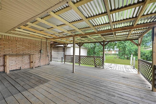 Building Photo - 702 Alta Vista Dr