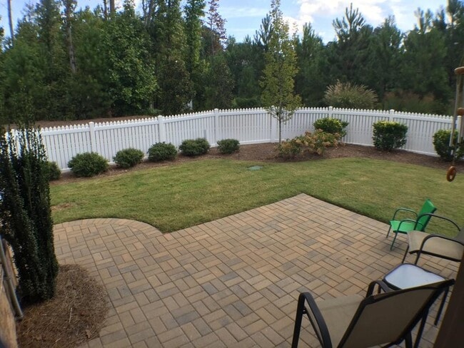 Building Photo - 2104 McFarlin Ln