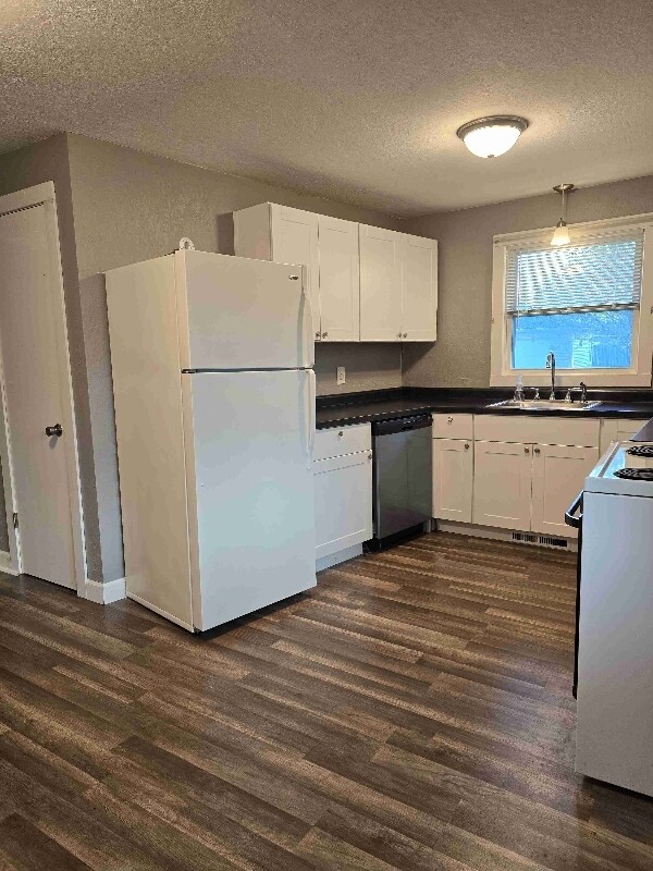 Building Photo - 205 Meade St