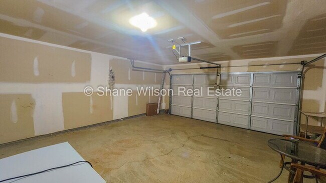 Building Photo - 247 Middleton Ct