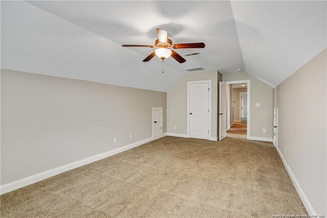 Building Photo - 1048 Ronald Reagan Drive