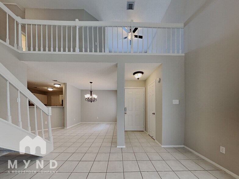 Building Photo - 10826 Riana Dr