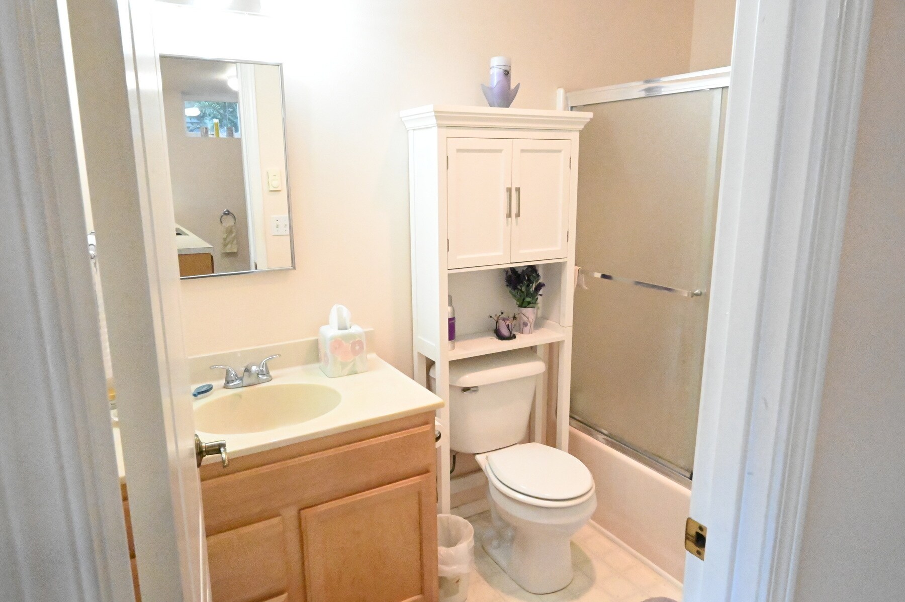 Building Photo - 6246 NE Eagle Harbor Dr