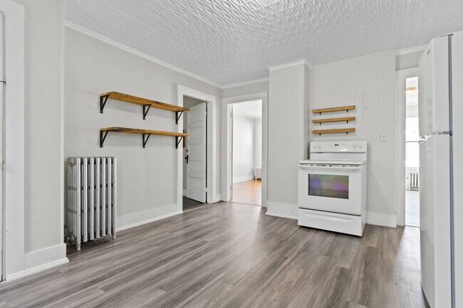 Building Photo - 30 Cutts Ave