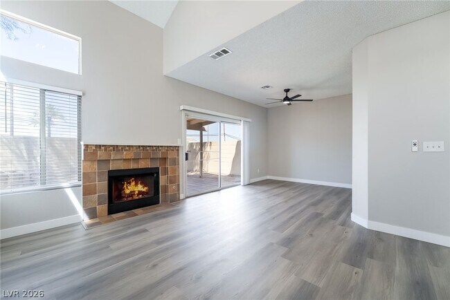 Building Photo - 1656 Cloister Ave