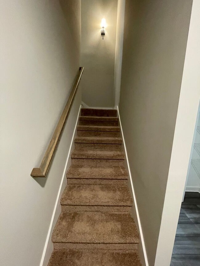 Building Photo - New Construction Home for Rent in Weaver, ...