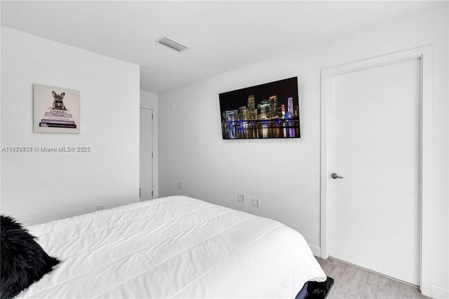 Building Photo - 25807 SW 139th Ct