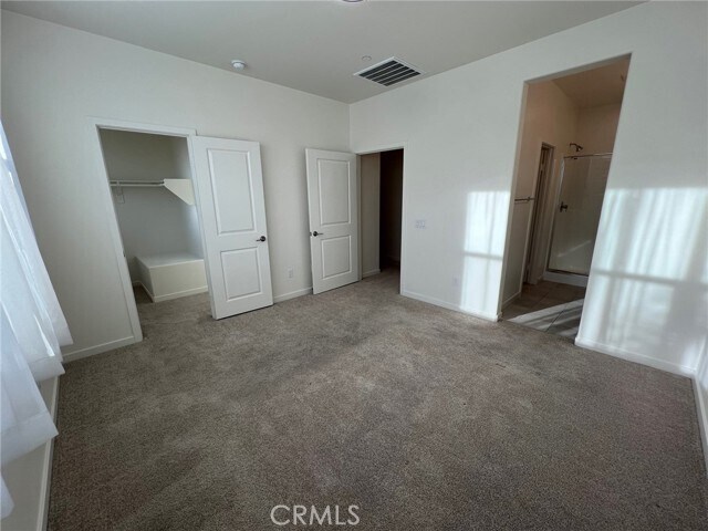 Building Photo - 11009 Skyglow Dr