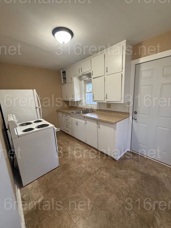 Building Photo - 1435-1439 South Pattie Street