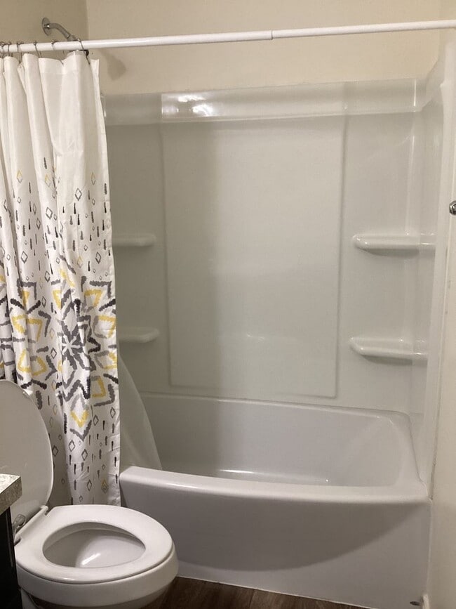 Building Photo - Fully Furnished Modern 2 Bedroom on Quiet Street and Close to ENMU!