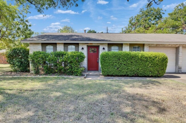 Building Photo - 7404 Bucknell Dr