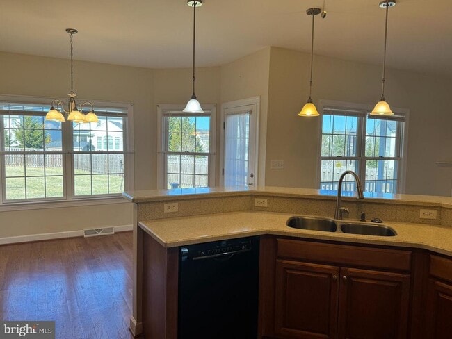 Building Photo - 151 Owens Ln