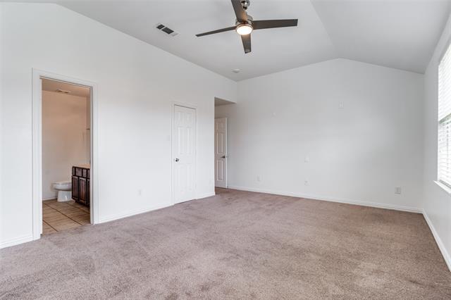 Building Photo - 229 Bluefinch Dr