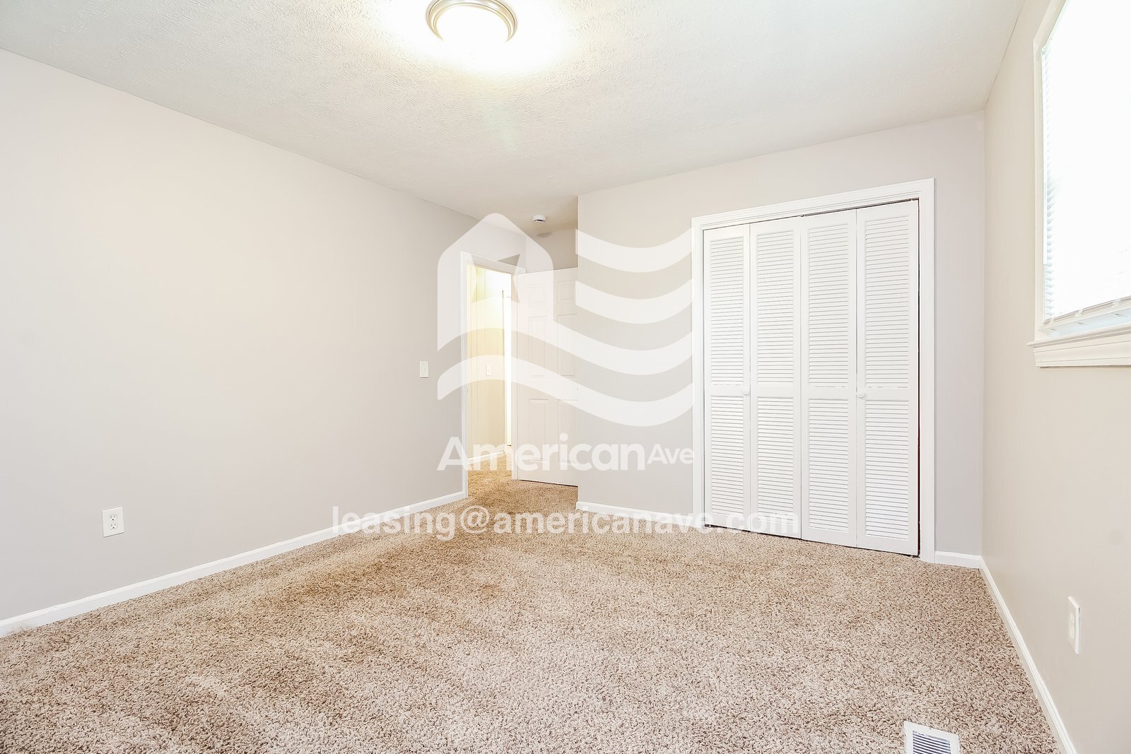 Building Photo - 14 Crofton Dr