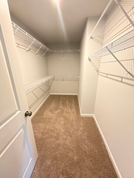 Building Photo - 109 Gervais Cir