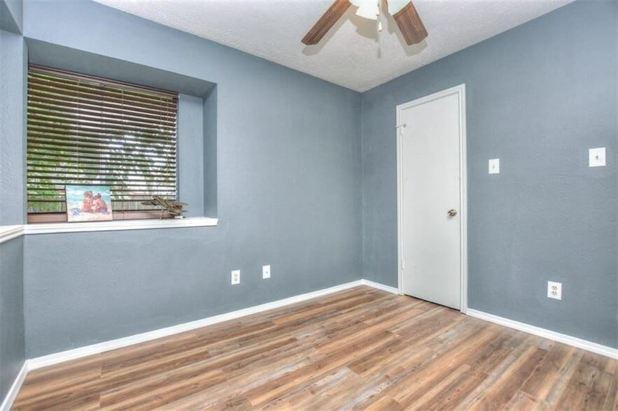 Building Photo - 2010 Elder Way