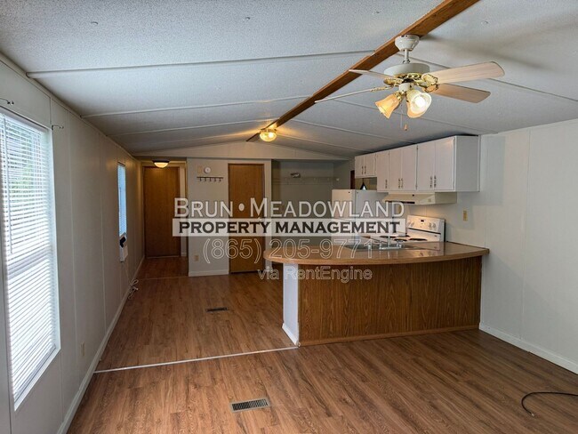 Building Photo - 424 Patterson Rd