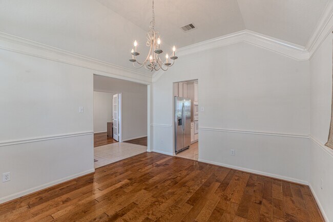 Building Photo - 6618 Trenton Lake Ln