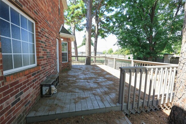 Building Photo - 5300 S 44th Pl