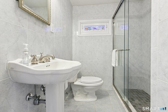 Building Photo - 1010 Ocean Ave