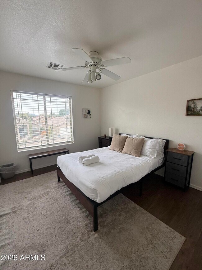 Building Photo - 4331 E Tether Trail