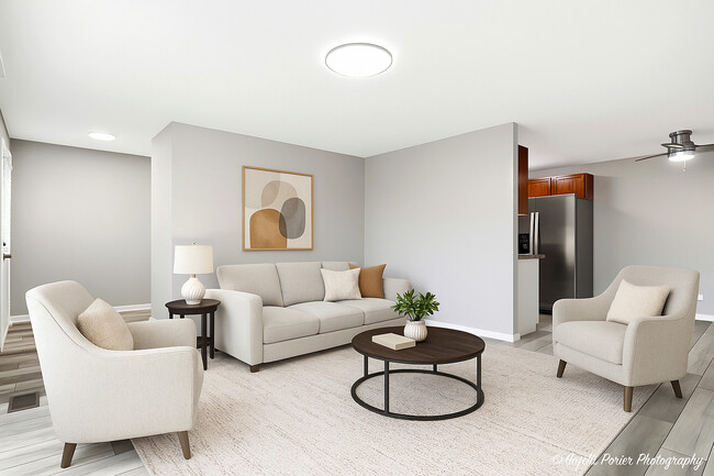 Building Photo - 1303 Forestdale Ct